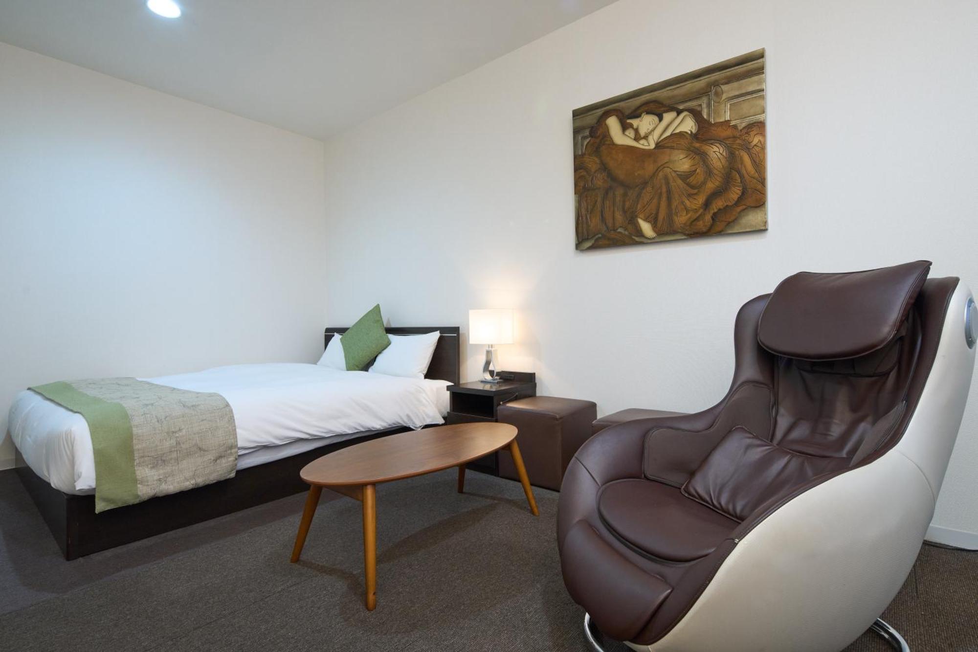 Hotel Tohkai Atsugi Esterno foto