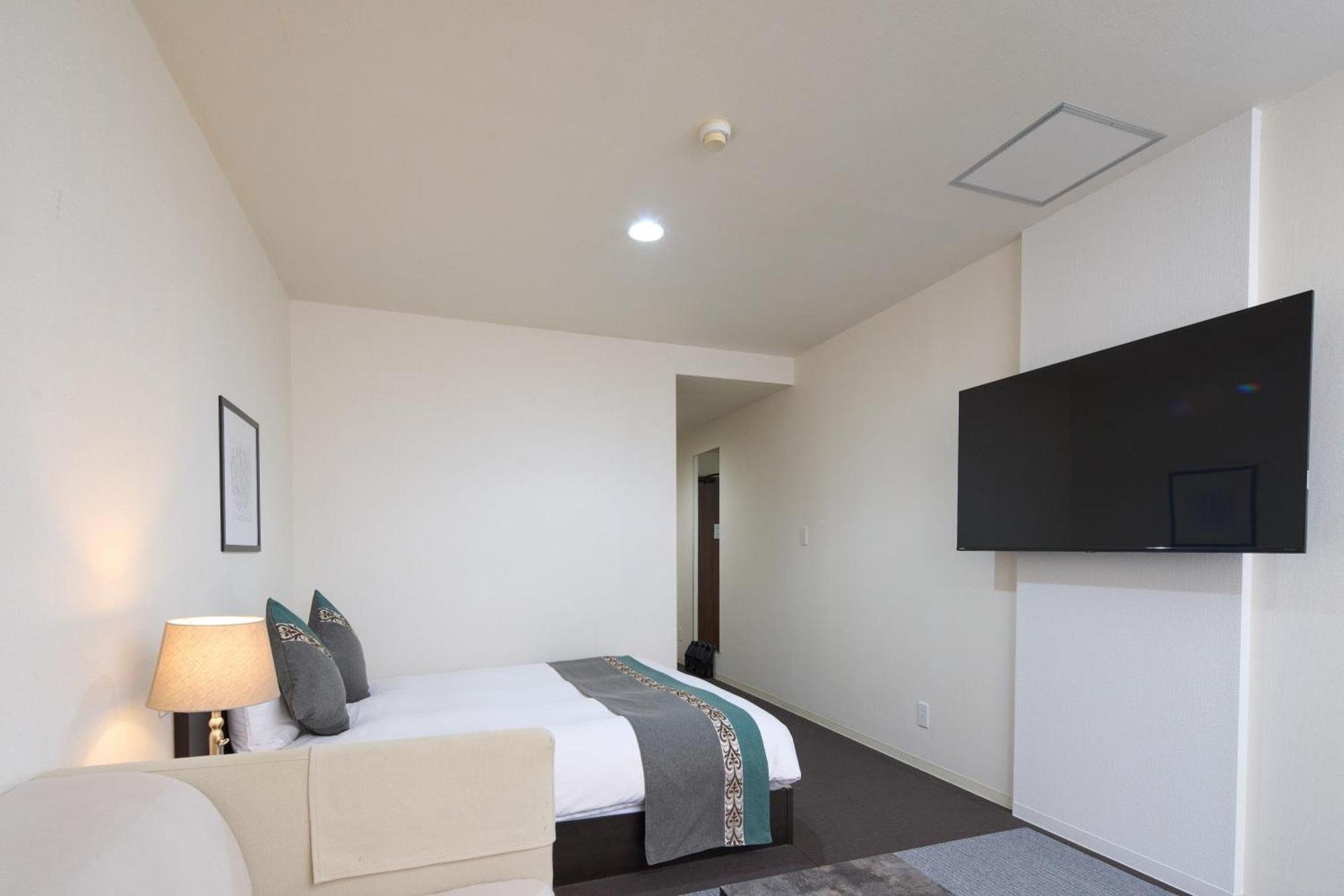 Hotel Tohkai Atsugi Esterno foto