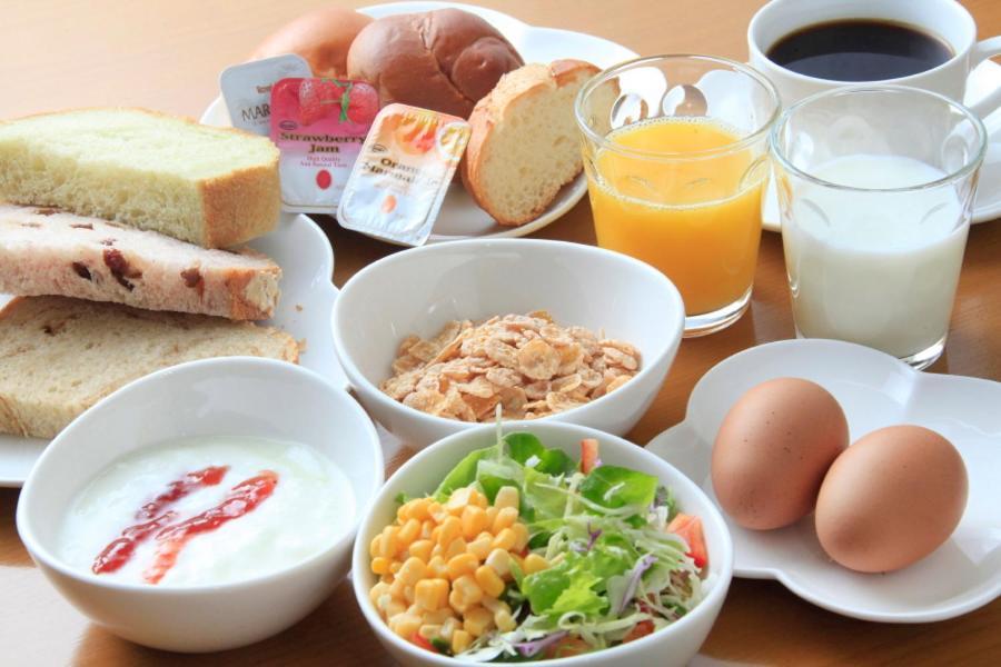 Hotel Tohkai Atsugi Esterno foto