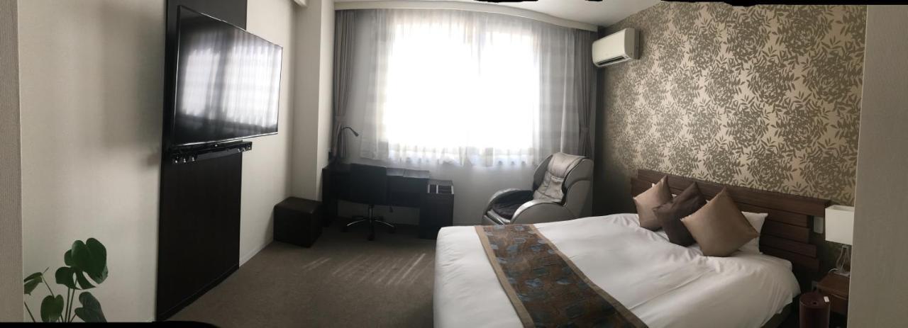 Hotel Tohkai Atsugi Esterno foto